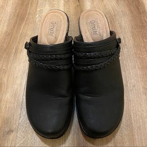 Croft & Barrow Ortholite Black Clogs Size 9